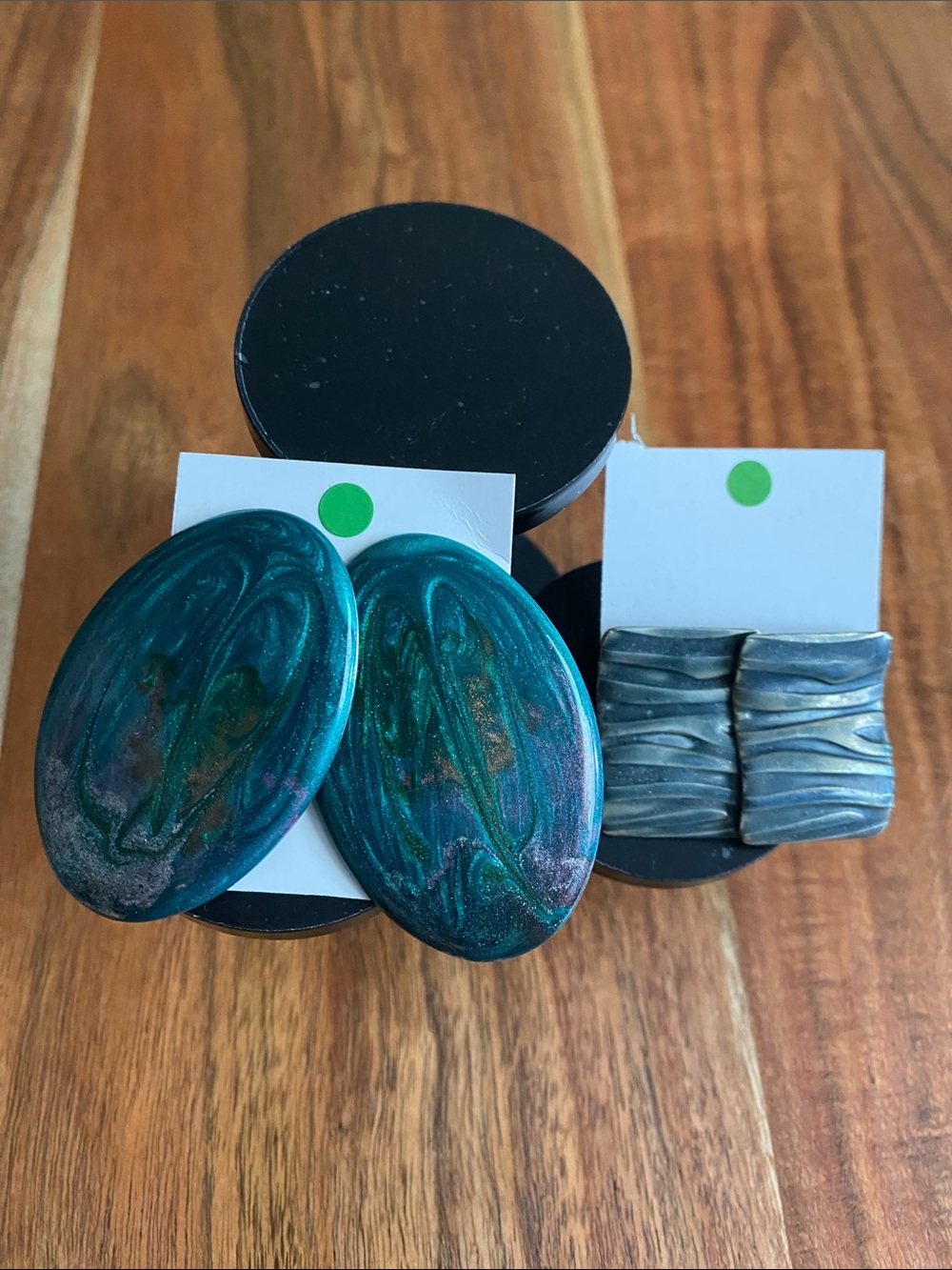Mod and modern post earrings 2 pairs
